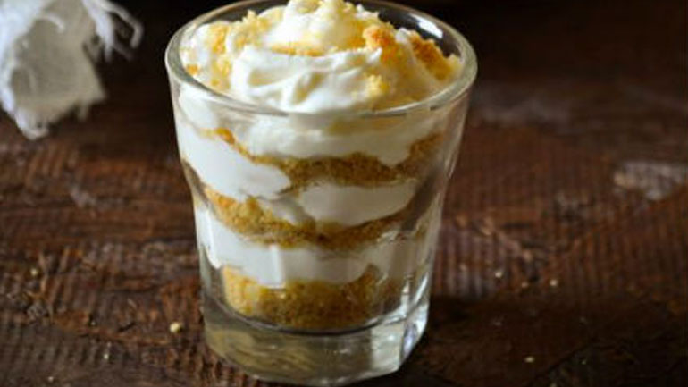 Μπισκοτογλυκό της στιγμής με πασχαλινά κουλουράκια